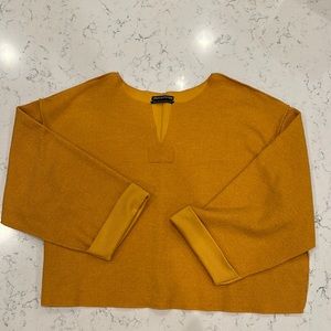 Medium Urban Outfitters Sweater